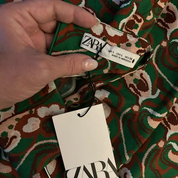 ZARA Green Paisley A-Line Dress With Mock Turtleneck- Sexy Side Slit- Size L NWT - Picture 3 of 5